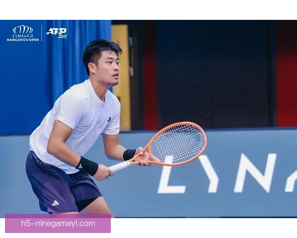 吴易昺救主小布承压中国队保希望